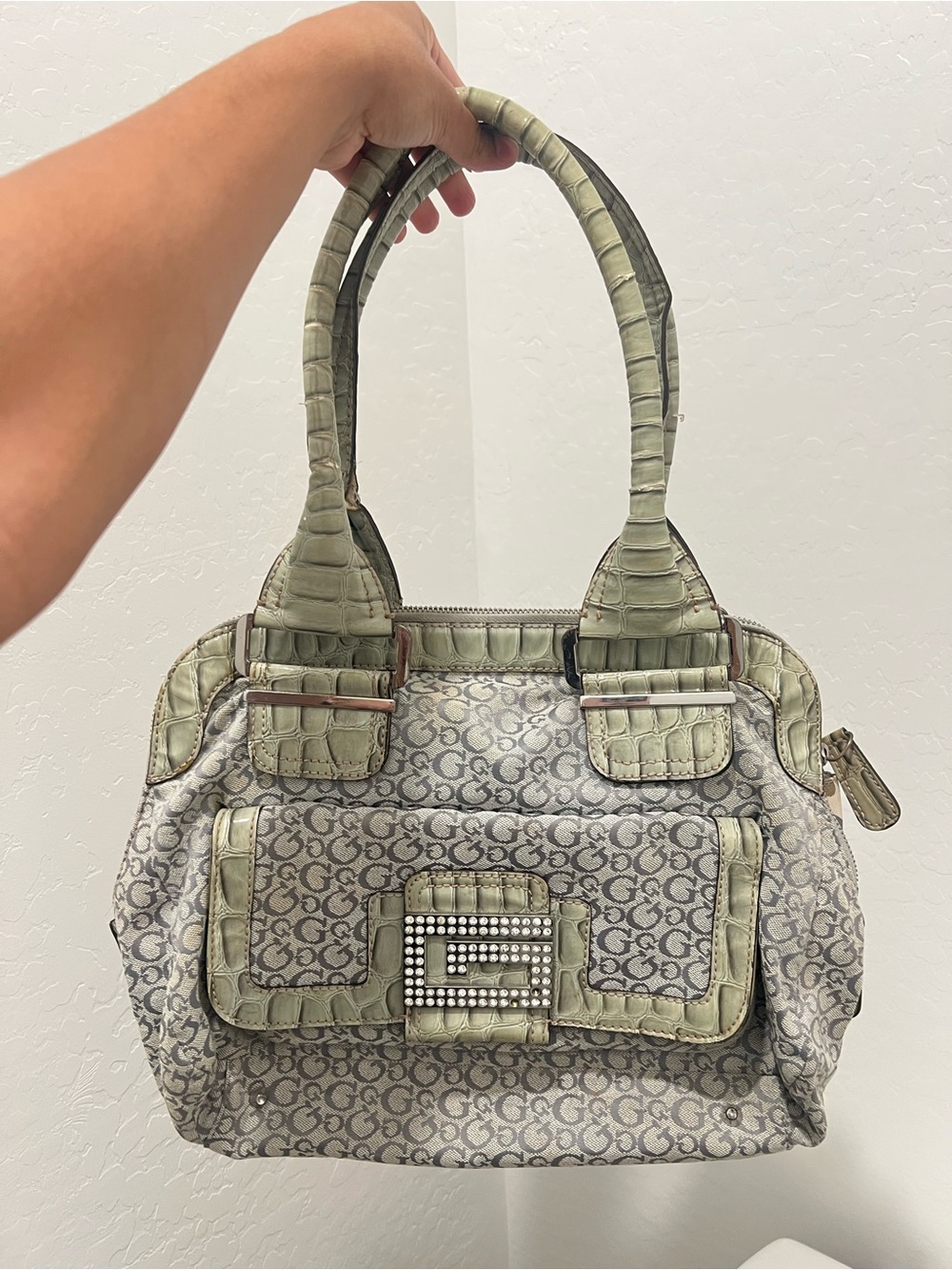 Y2k GUESS Green Shoulder Bag with Embellished Buckle